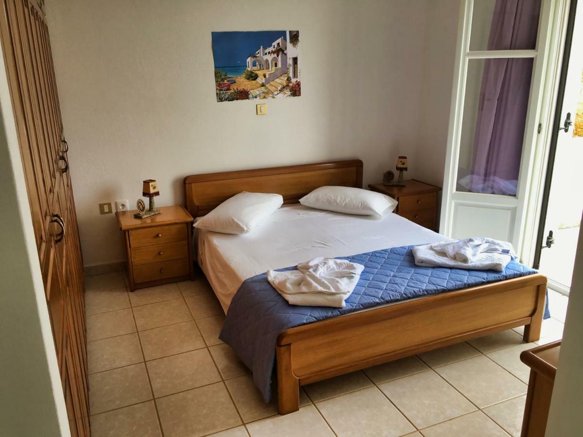Anthoula'S Sea View Apartment Piso Livadi Eksteriør bilde