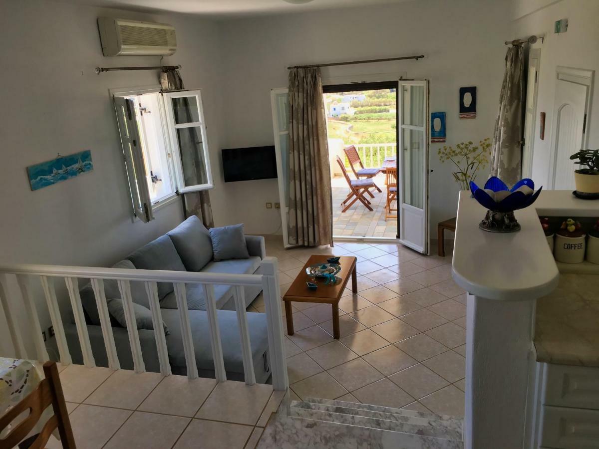 Anthoula'S Sea View Apartment Piso Livadi Eksteriør bilde