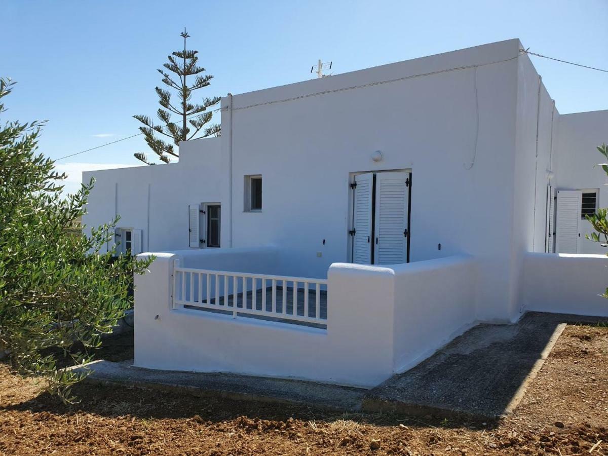 Anthoula'S Sea View Apartment Piso Livadi Eksteriør bilde