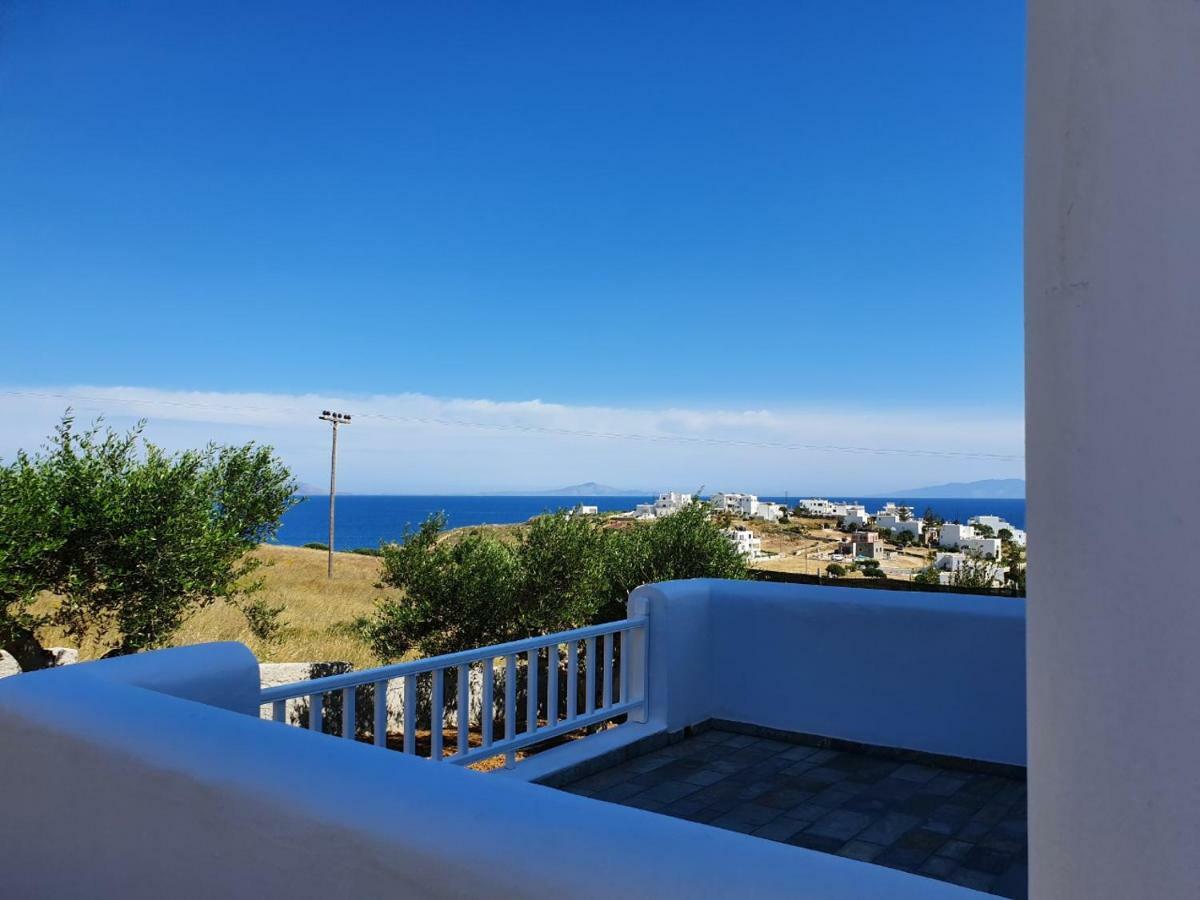 Anthoula'S Sea View Apartment Piso Livadi Eksteriør bilde